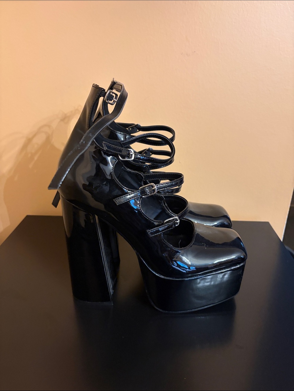Nasty Gal Platforms